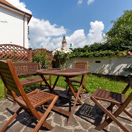 Krumlov Apartment *